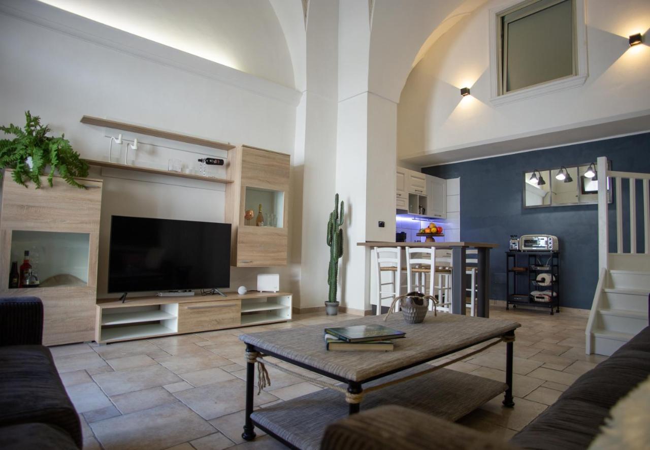 Casa Colombo - The Fab * Brindisi