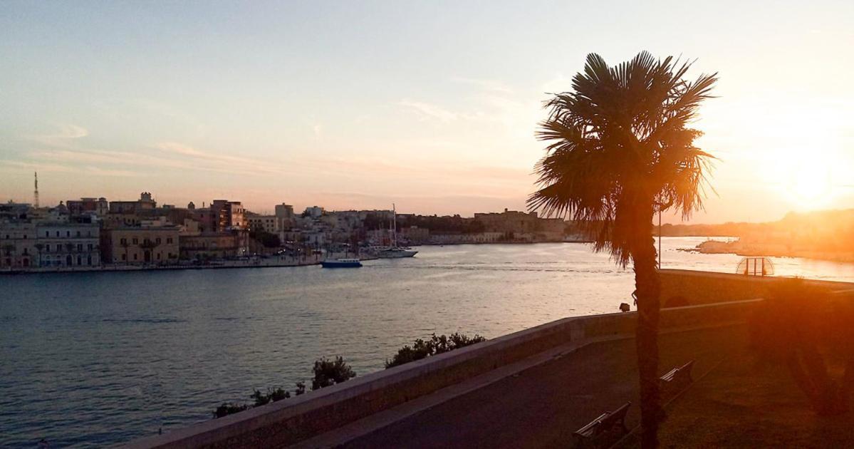 Casa Colombo - The Fab Apartment Brindisi